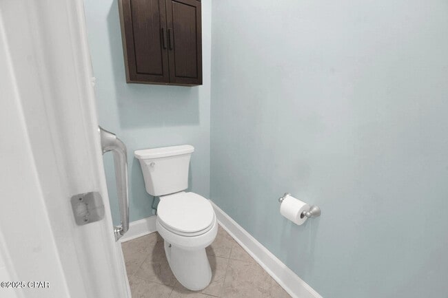 Building Photo - 8700 Front Beach Rd