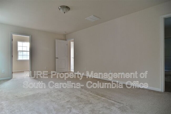 Building Photo - 151 Luna Trail