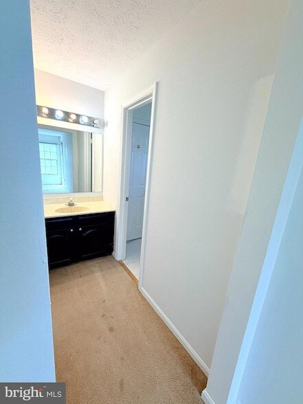 Building Photo - 43549 Coal Bed Ct