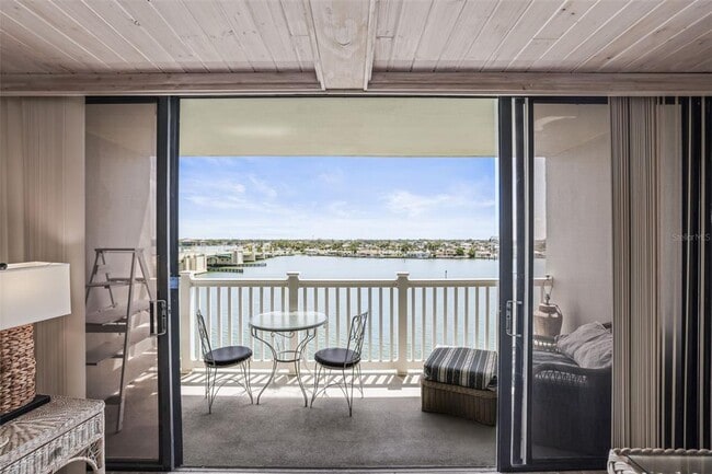 Building Photo - 500 Treasure Island Causeway