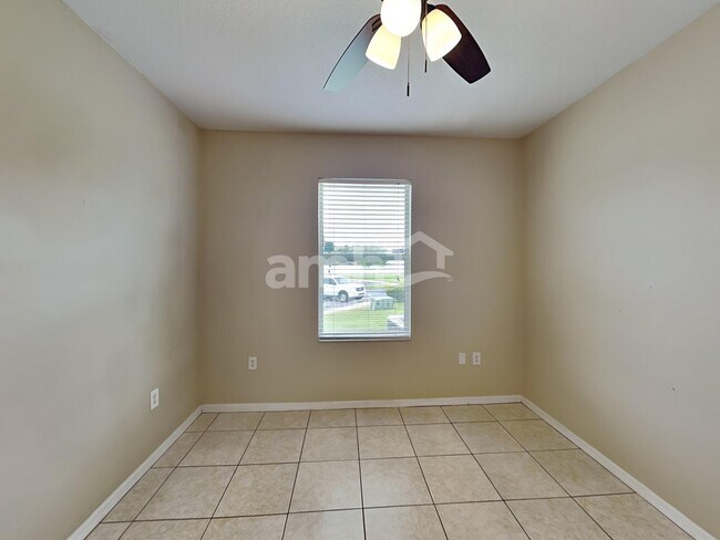 Building Photo - 1580 Blue Magnolia Rd