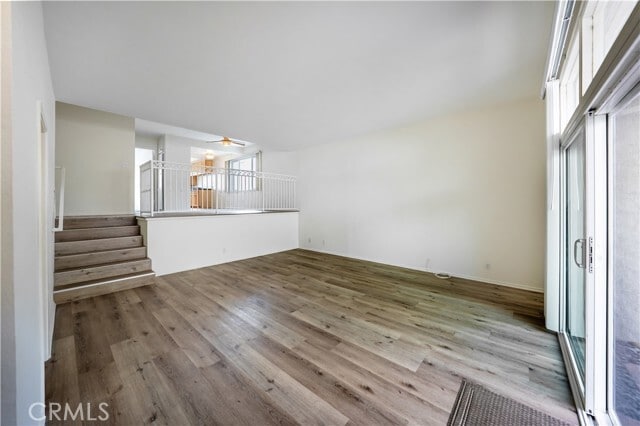 Building Photo - 423 2nd St