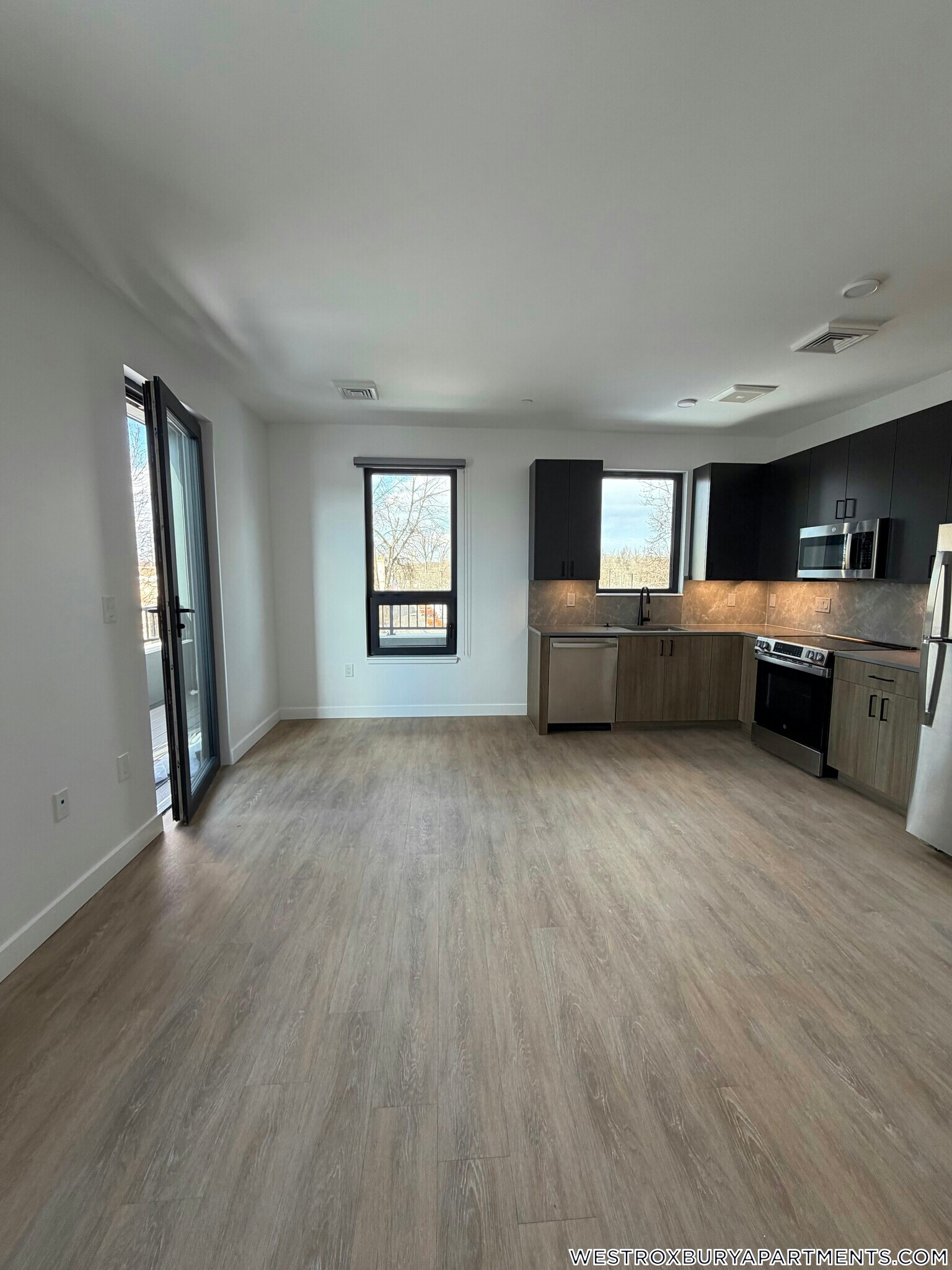 Building Photo - 199 Gardner St