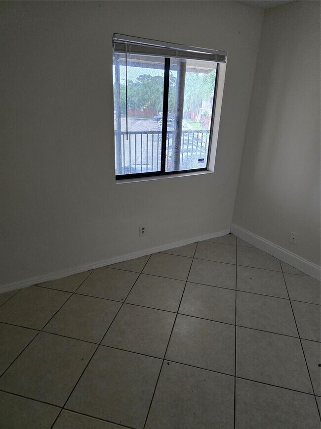 Building Photo - 7931 Southgate Blvd