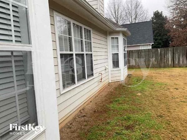 Building Photo - 3496 English Oaks Dr NW