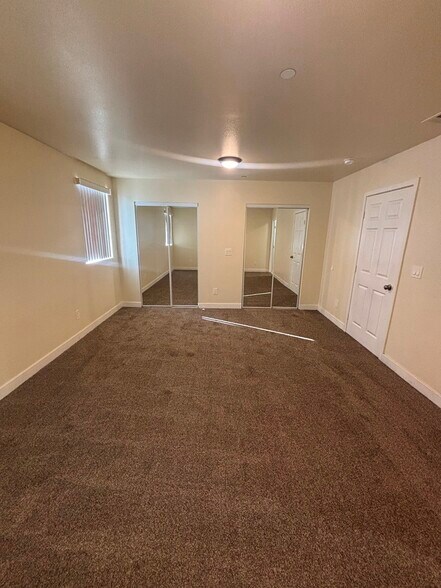 Building Photo - 134 W 84th St