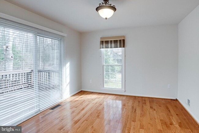 Building Photo - 9620 Masterworks Dr