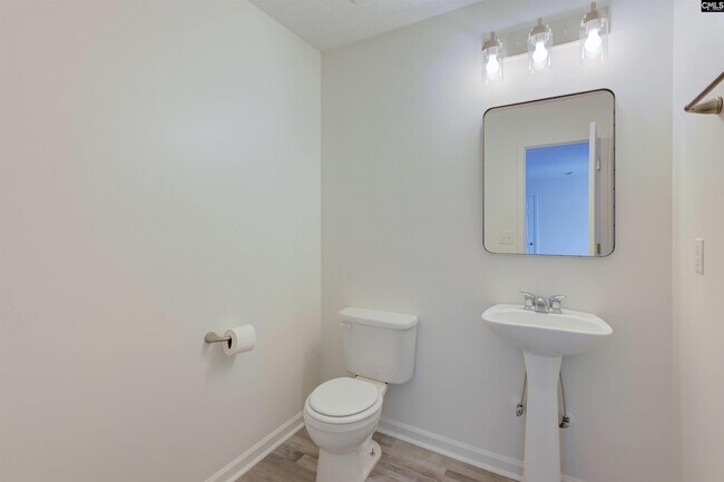 Building Photo - 312 E Waverly Pl Ct