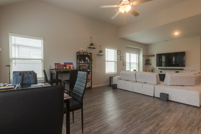 Building Photo - Gorgeous Two Story Home Featuring 2 Living spaces, 5 Bedrooms, and 3.5 Baths