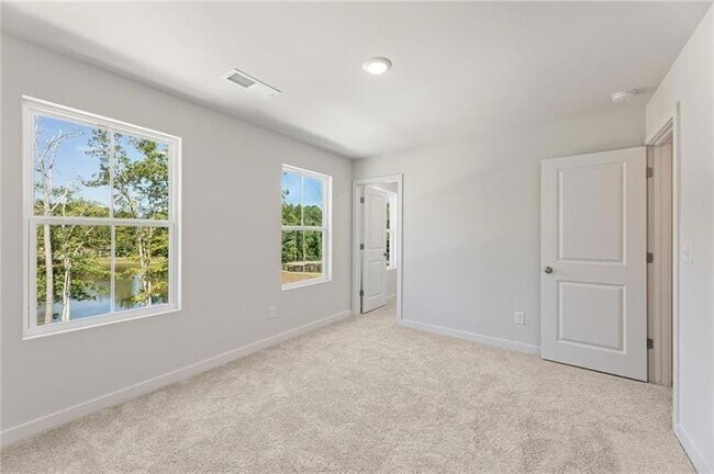 Building Photo - 2837 Bullfrog Ln