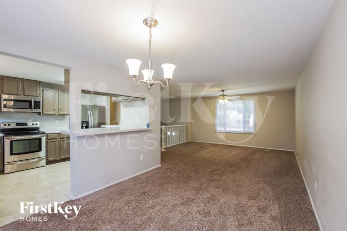 Building Photo - 7333 Brigmore Dr