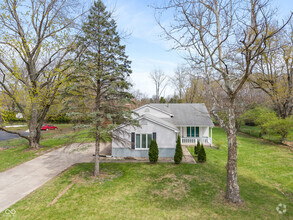 Building Photo - 6351 Forest View Dr
