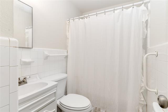 Building Photo - 4716 Fawn Dr