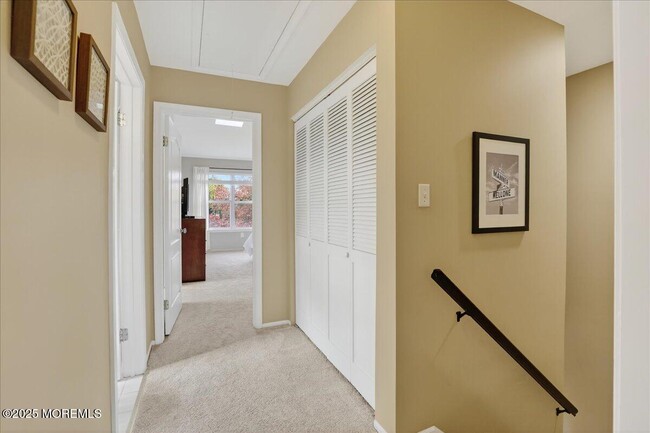 Building Photo - 7 Lucia Ct