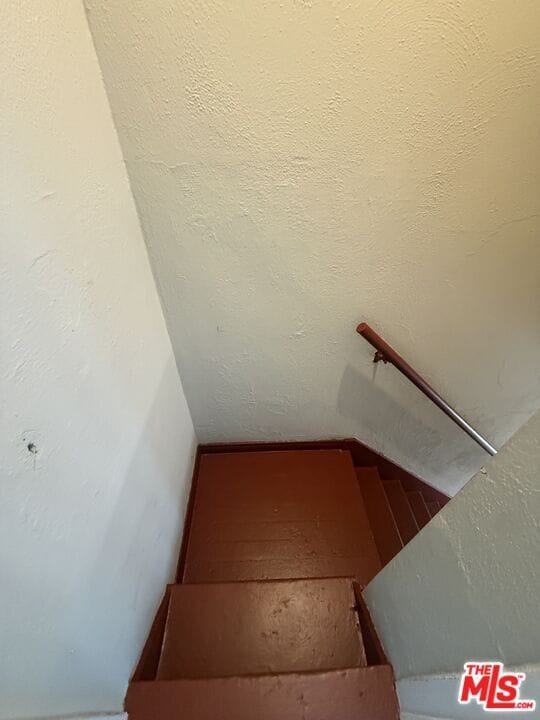 Building Photo - 444 N Curson Ave