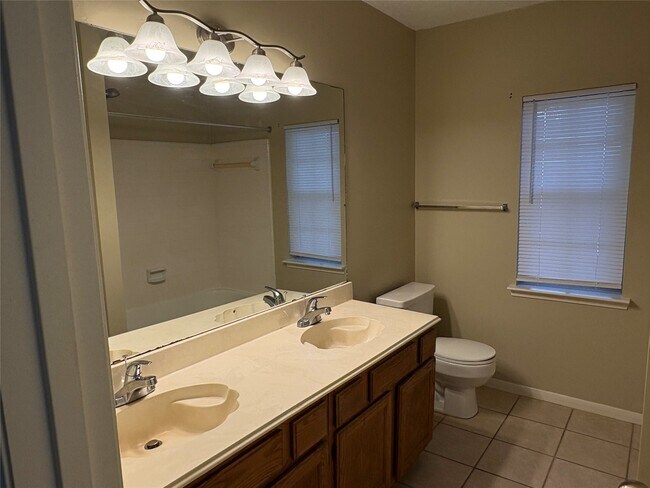 Building Photo - 3310 Mulberry Hill Ln