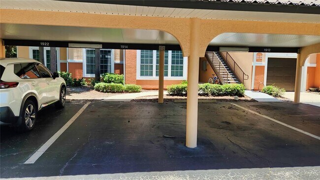 Building Photo - 4122 Central Sarasota Pkwy