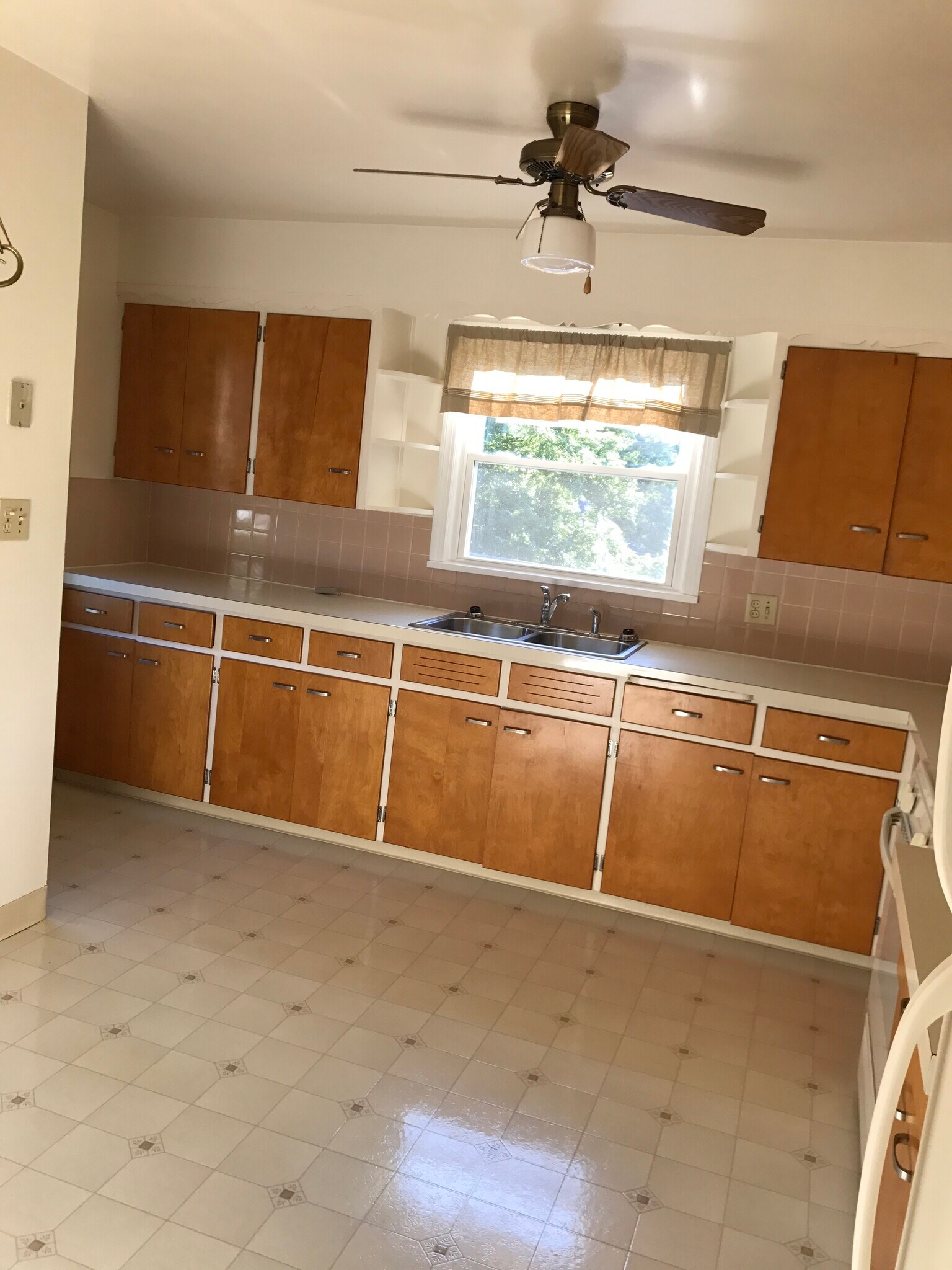 Kitchen - 1872 17th St