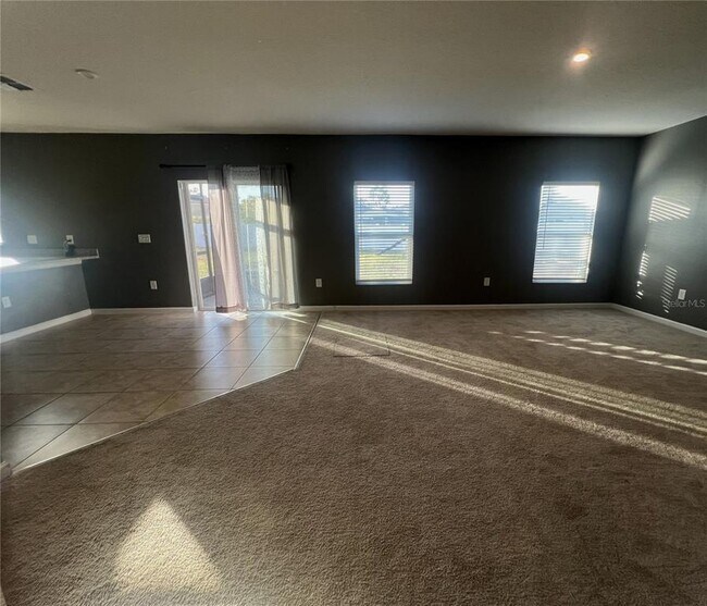 Building Photo - 1684 Ambar Ct