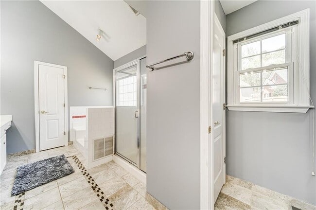 Building Photo - 2847 Lowe Ct