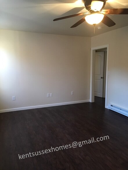 Living room - 9765 Westville Rd