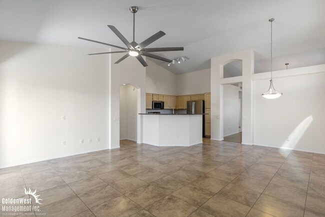 Building Photo - Charming 3Bdm 2Ba Home with Private Backyard!