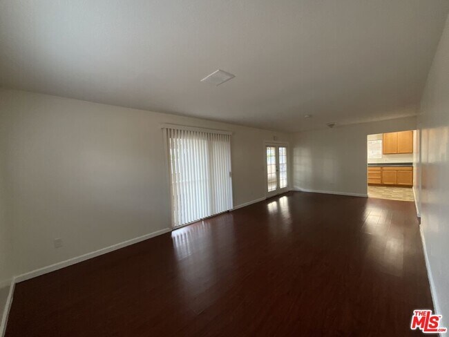 Building Photo - 1287 Olive Tree Ln