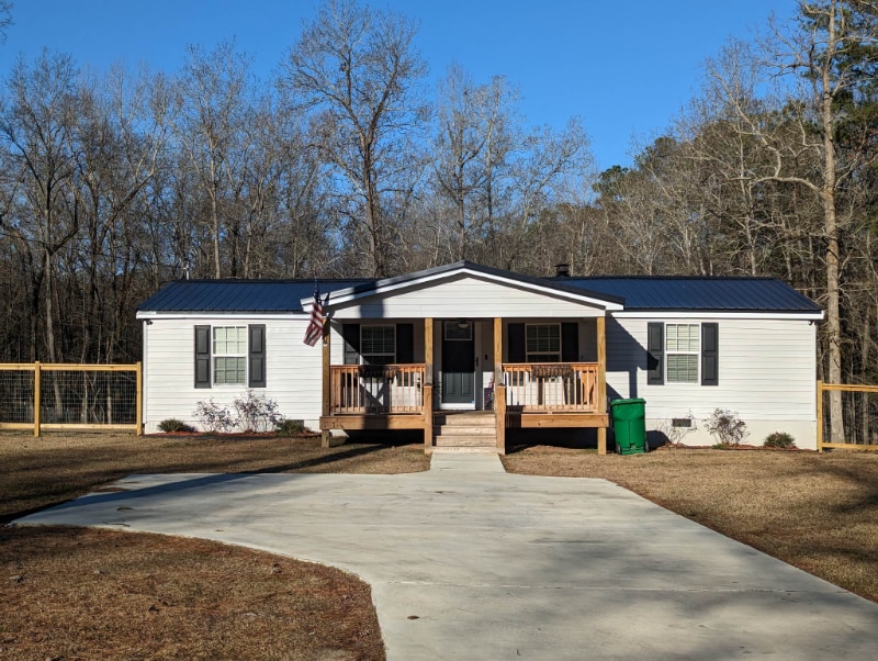 Building Photo - 213 Webb St