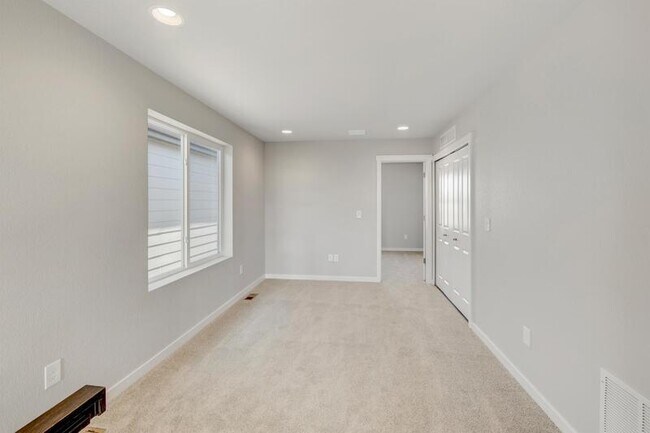 Building Photo - 2464 Jazzy Lady Ct