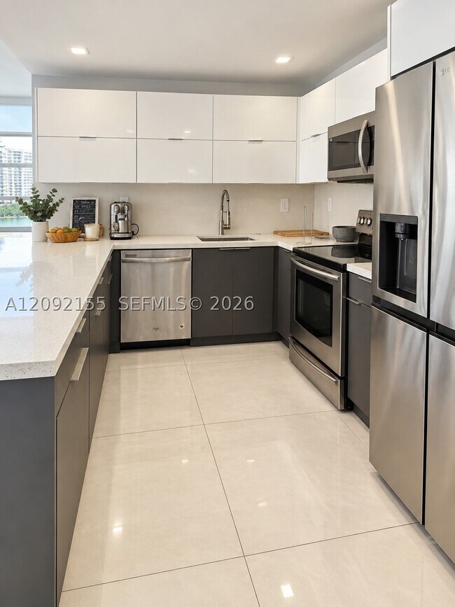 Building Photo - 2750 NE 183rd St