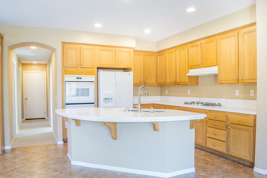 Building Photo - 1564 Ravinia Dr