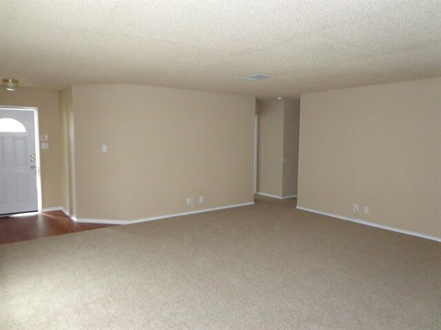 Building Photo - 17808 Grener Cove