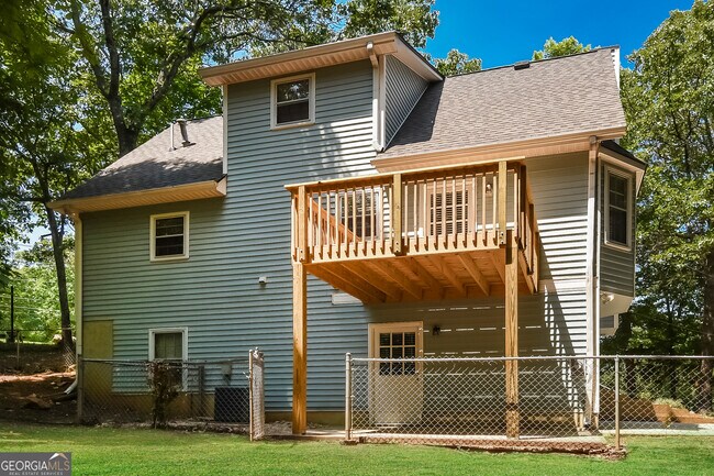 Building Photo - 39 Timber Trail SW