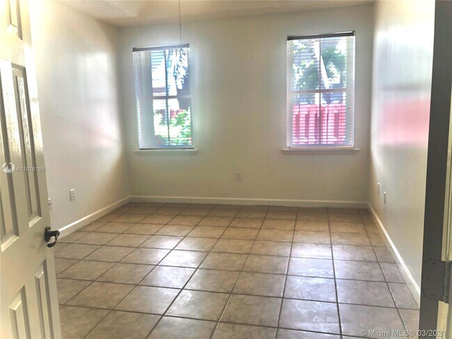 Building Photo - 4883 NW 109th Path