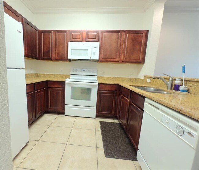 Building Photo - 1370 Tuscana Ln