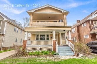 Building Photo - 1041 E 169th St