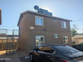 Building Photo - 7160 N 53rd Ave