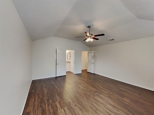 Building Photo - 26881 Monarch Manor Ln