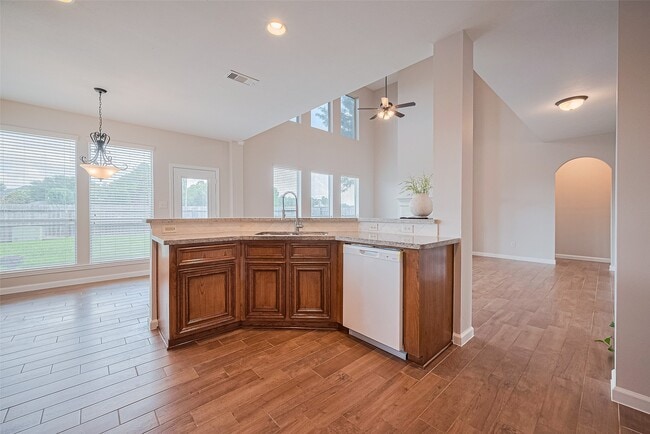 Building Photo - 20834 Avery Cove Ln
