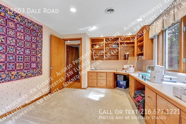 Building Photo - 15503 Dale Rd