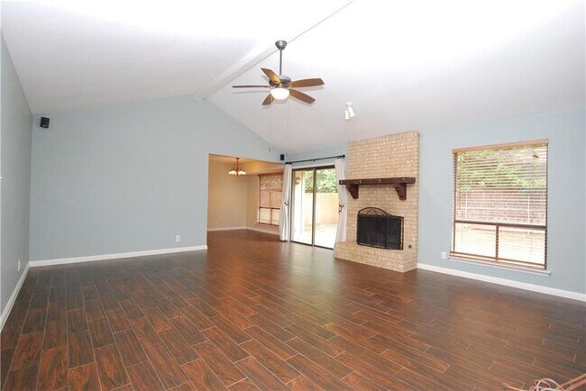 Building Photo - 11724 Running Fox Trail