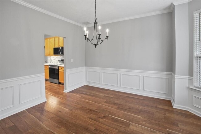 Building Photo - 2643 Whispering Pines Dr SW