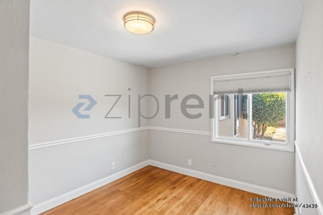 Building Photo - 1697 140th Ave