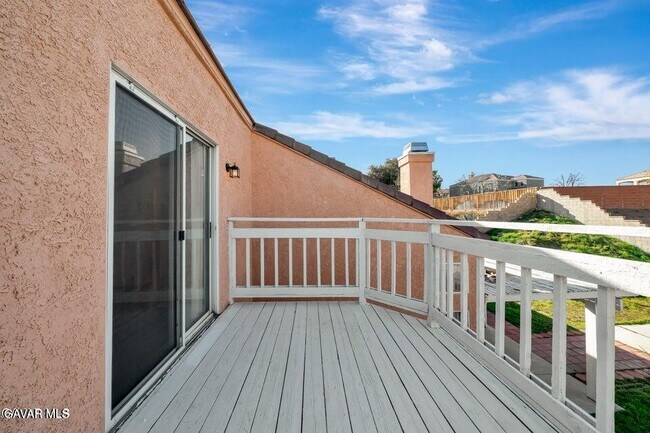 Building Photo - 2611 Redington St