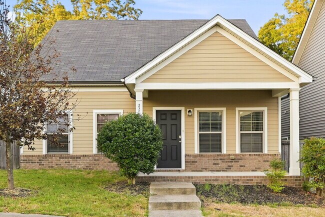 Building Photo - 2237 Dale View Dr