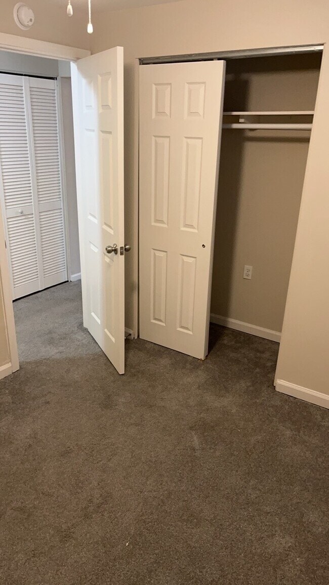 Building Photo - 5983 Harshmanville Rd