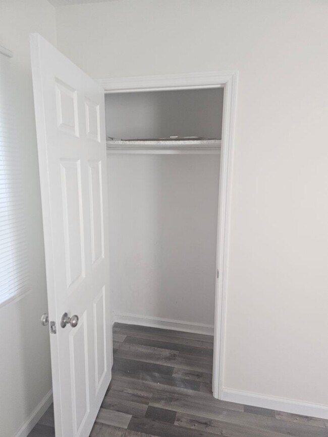 Building Photo - Totally remodeled 2BR
