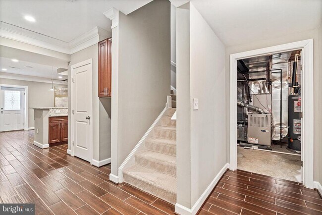Building Photo - 4561 Rona Pl