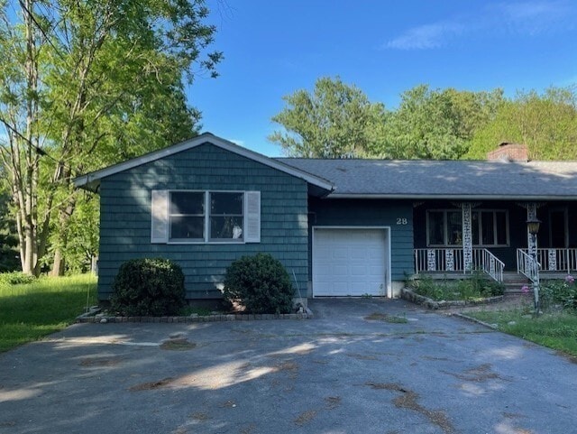 Primary Photo - 28 Edgewood Rd