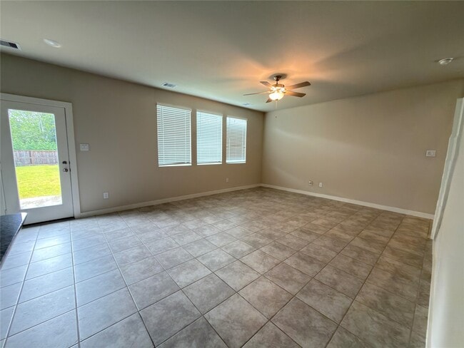 Building Photo - 5723 Madden Ln
